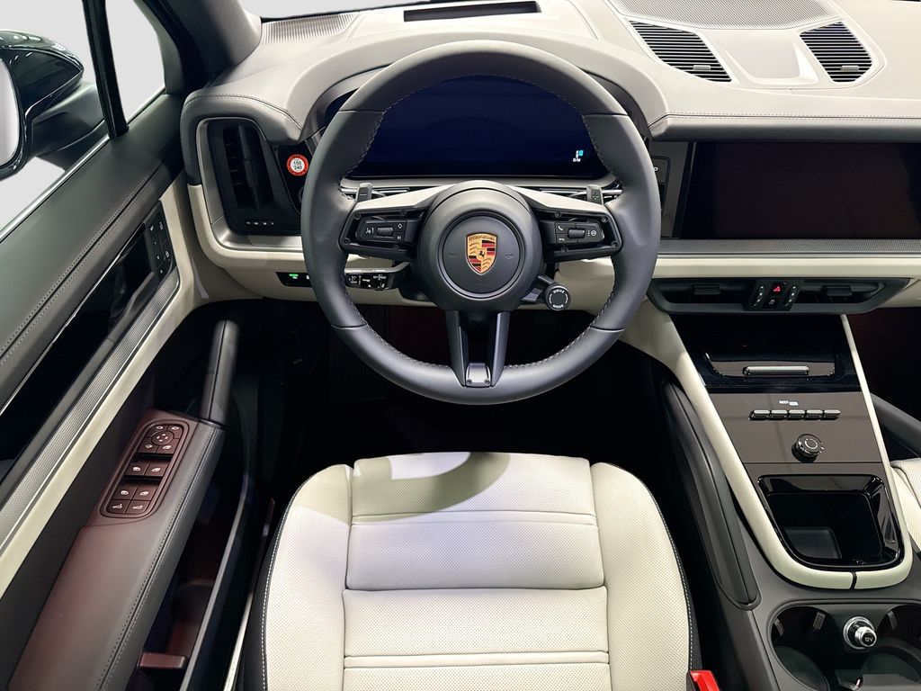 Thumbnail: 2026 Porsche Cayenne - 12