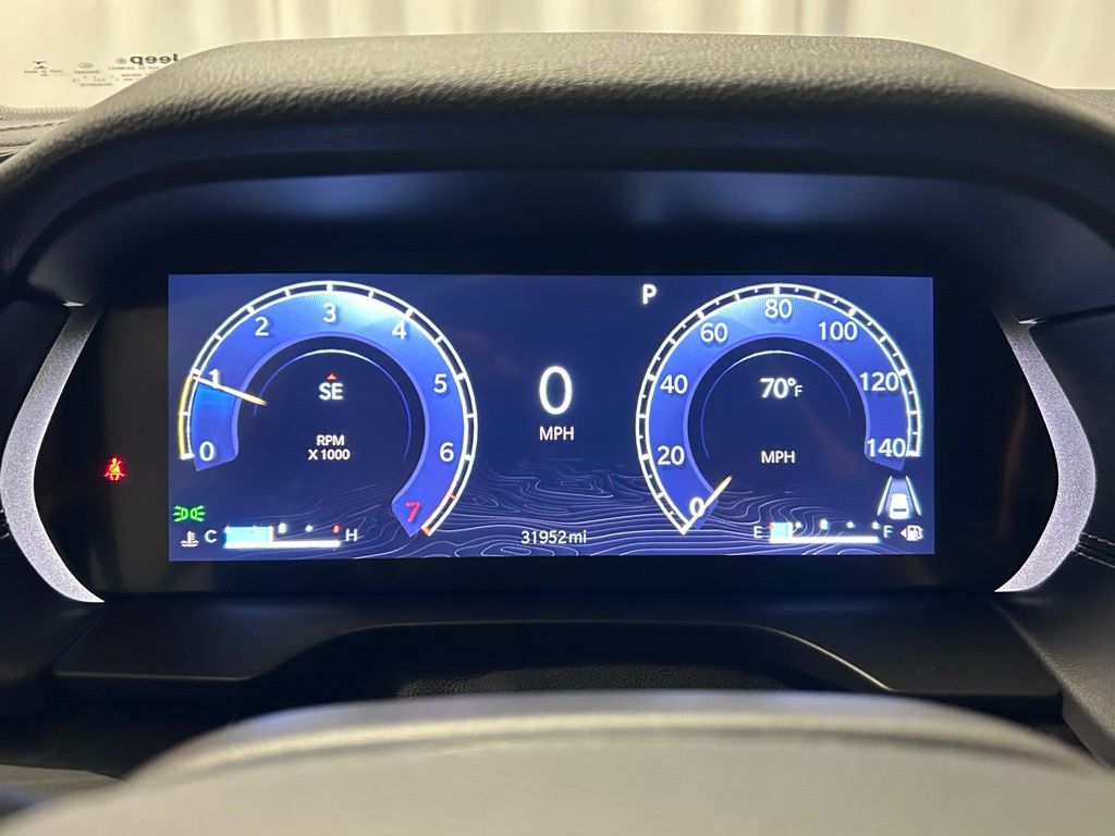 used 2022 Jeep Grand Cherokee L car, priced at $32,899