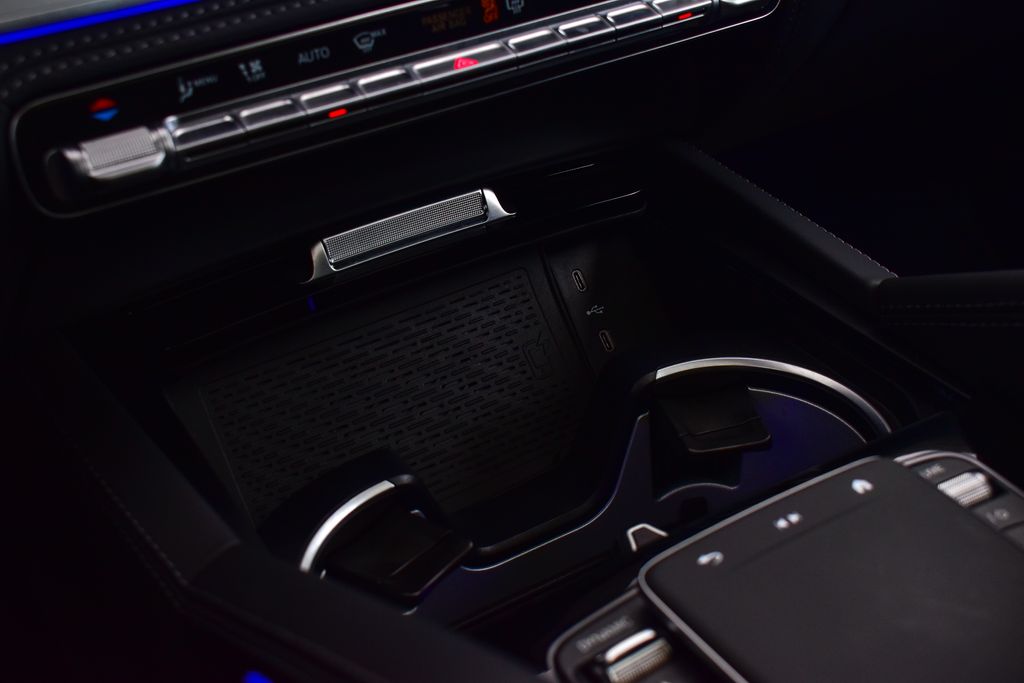 Thumbnail: 2025 Mercedes-Benz GLE - 17