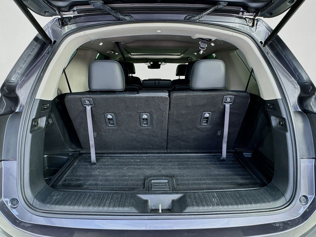 Used Car 2024 Honda Pilot  Touring For Sale Under $50,000 In Austin, Texas