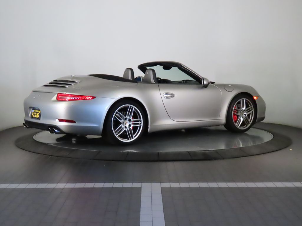 Thumbnail: 2012 Porsche 911 - 15