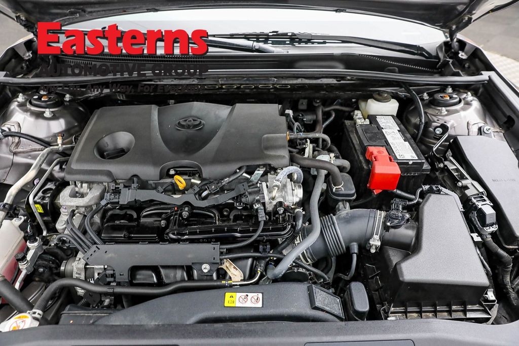 Used 2023 Silver Toyota XLE image 7