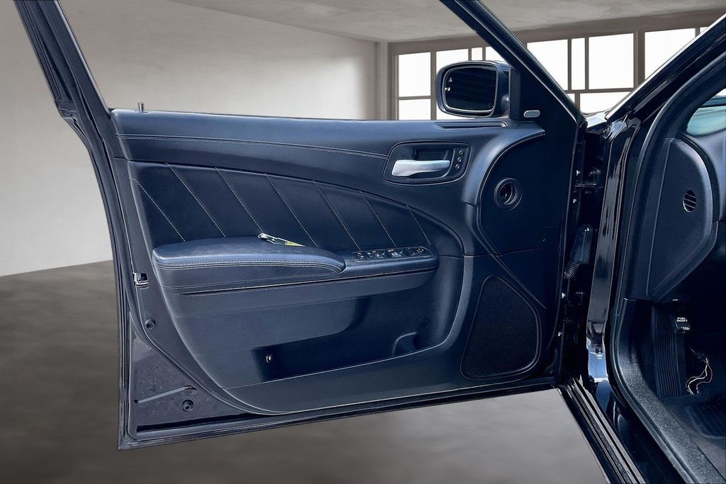 Used 2019 Dodge Charger Sedan