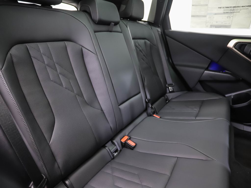 Thumbnail: 2025 BMW X3 - 26