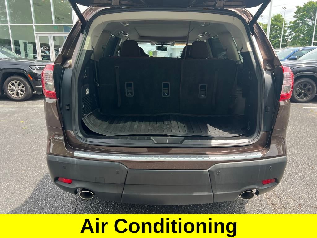 2019 Subaru Ascent Touring photo