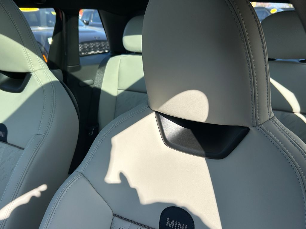 Thumbnail: 2026 MINI Cooper - 14