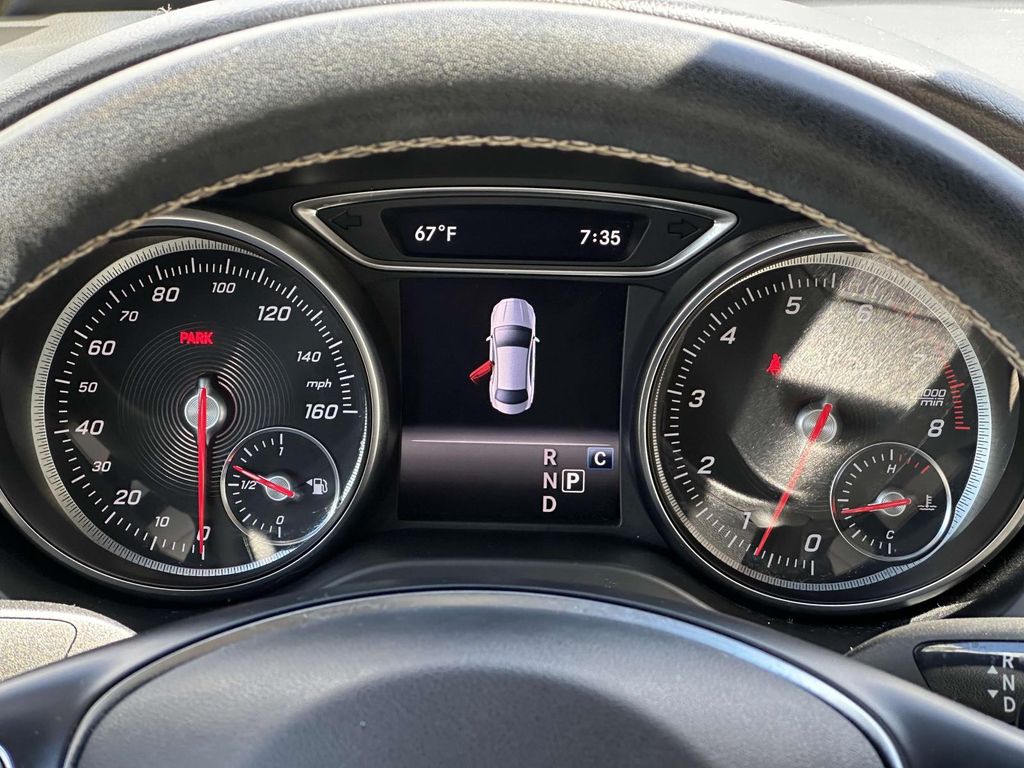 2019 Mercedes-Benz CLA 250 25
