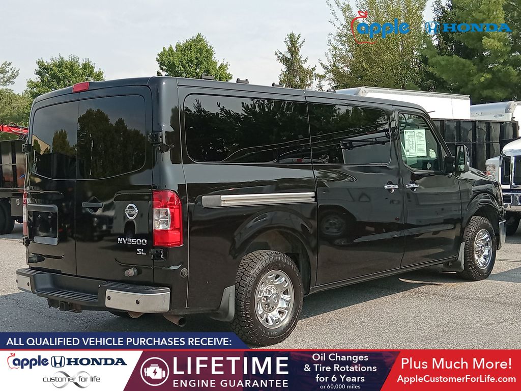 2018 Nissan NV Passenger NV3500 HD SL V8