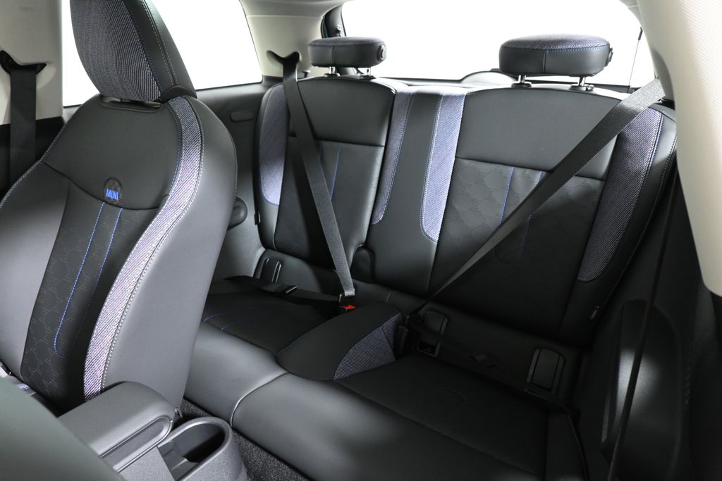 Thumbnail: 2026 MINI Cooper - 23