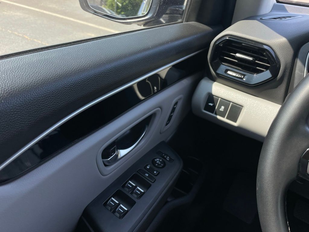 Thumbnail: 2025 Honda Pilot - 23