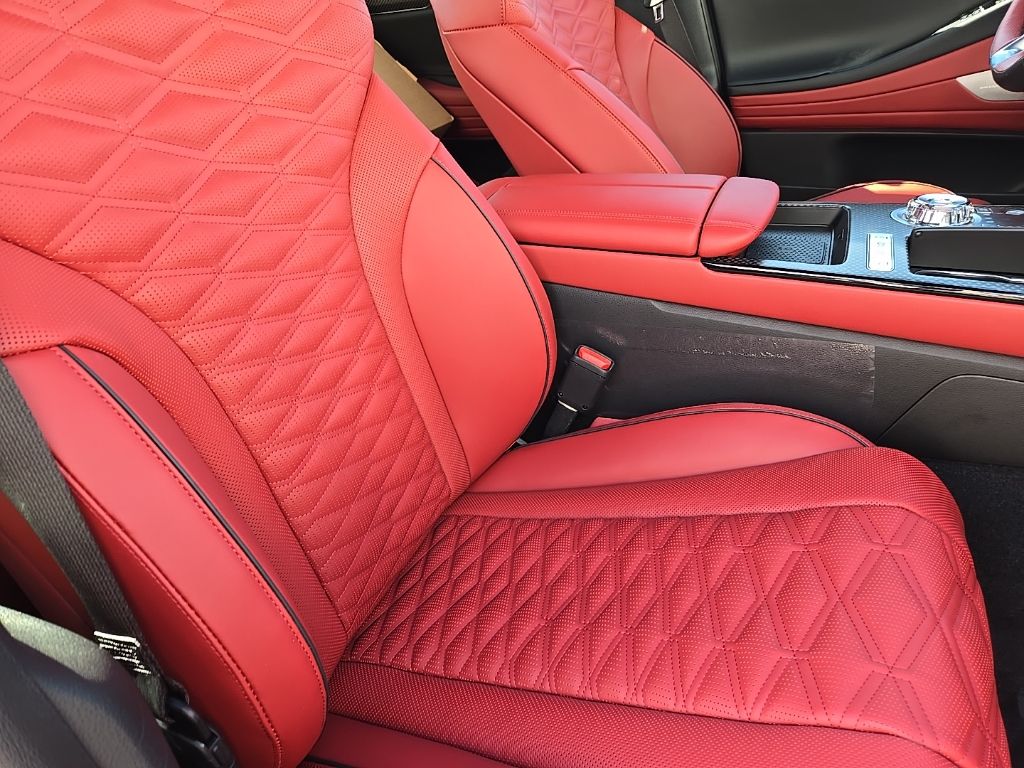 Thumbnail: 2025 Genesis G80 - 21