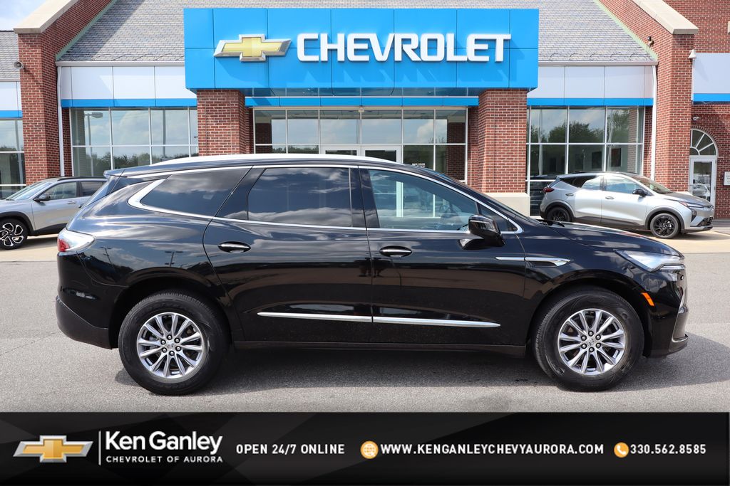 Black (Ebony Twilight Metallic) 2024 Buick Enclave SUV / Crossover Four-Wheel Drive 9-Speed Automatic