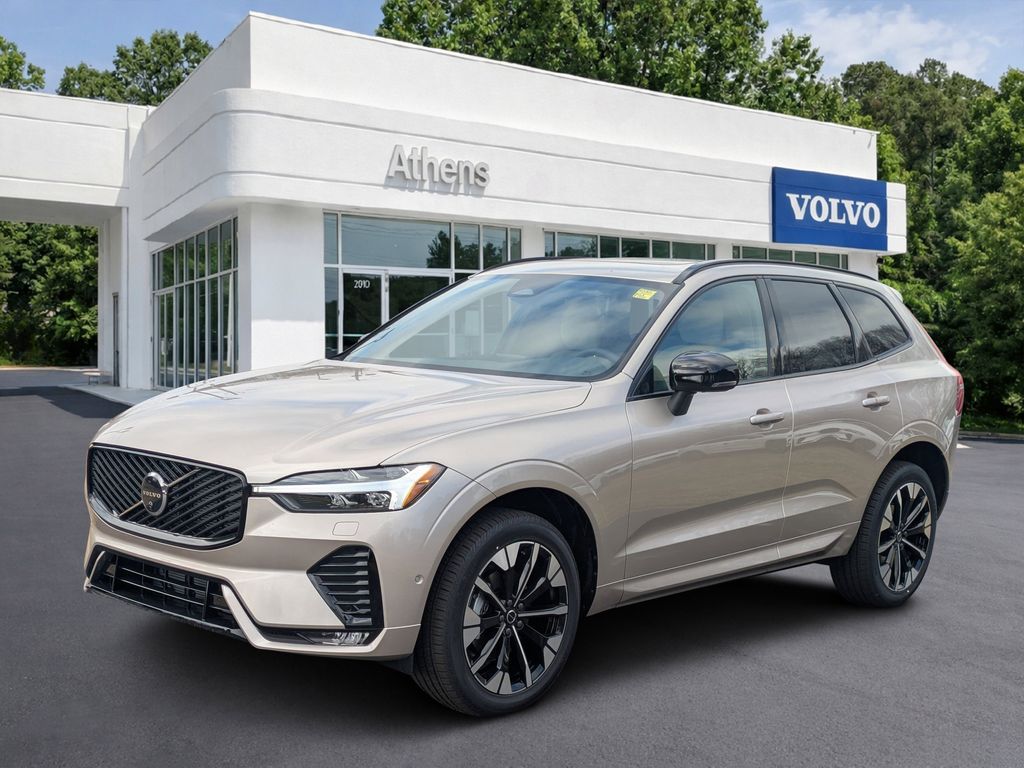 2026 Volvo XC60 B5 Plus AWD