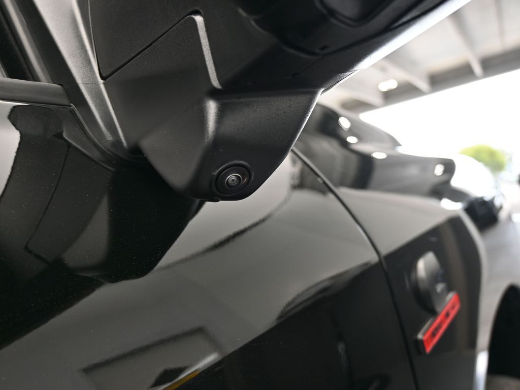 New 2026 Diamond Black Crystal Pearlcoat Ram Laramie image 44