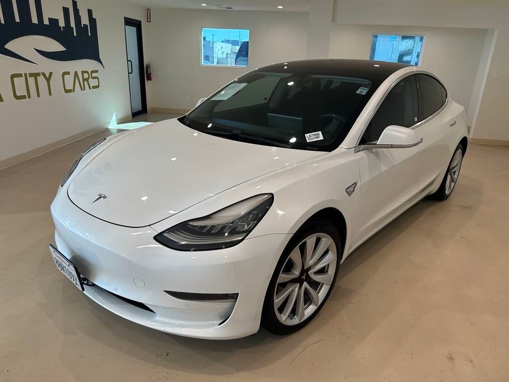 White 2018 Tesla Model 3 Mid Range RWD Sedan Rear-Wheel Drive 1-Speed Automatic