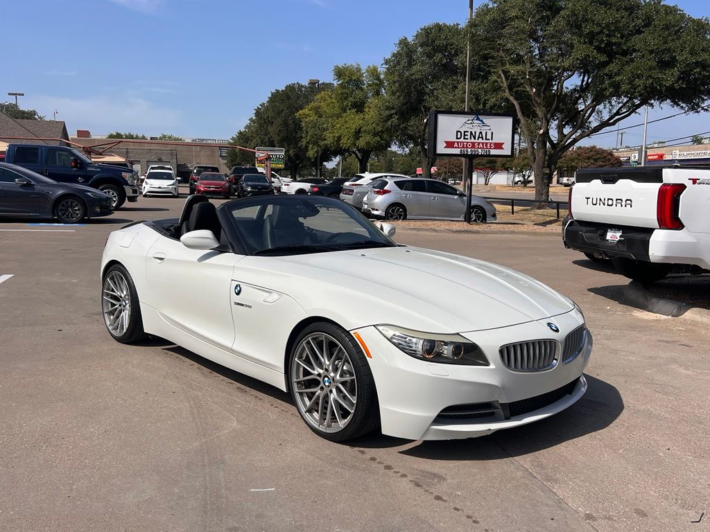 Alpine White 2012 BMW Z4 Convertible Rear-Wheel Drive 7-Speed Manual