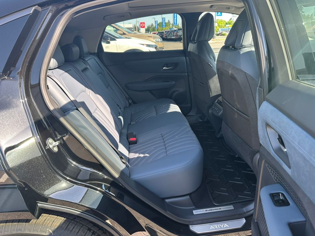 2025 Nissan Ariya PLATINUM+ e-4ORCE