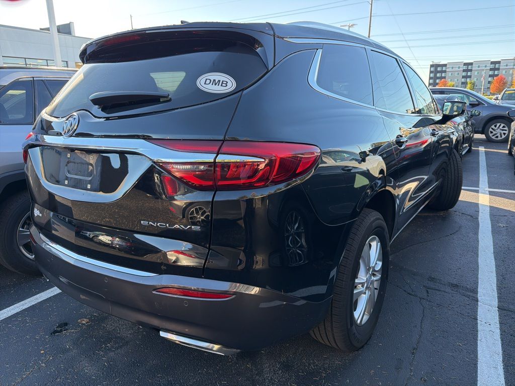 Thumbnail: 2019 Buick Enclave - 3