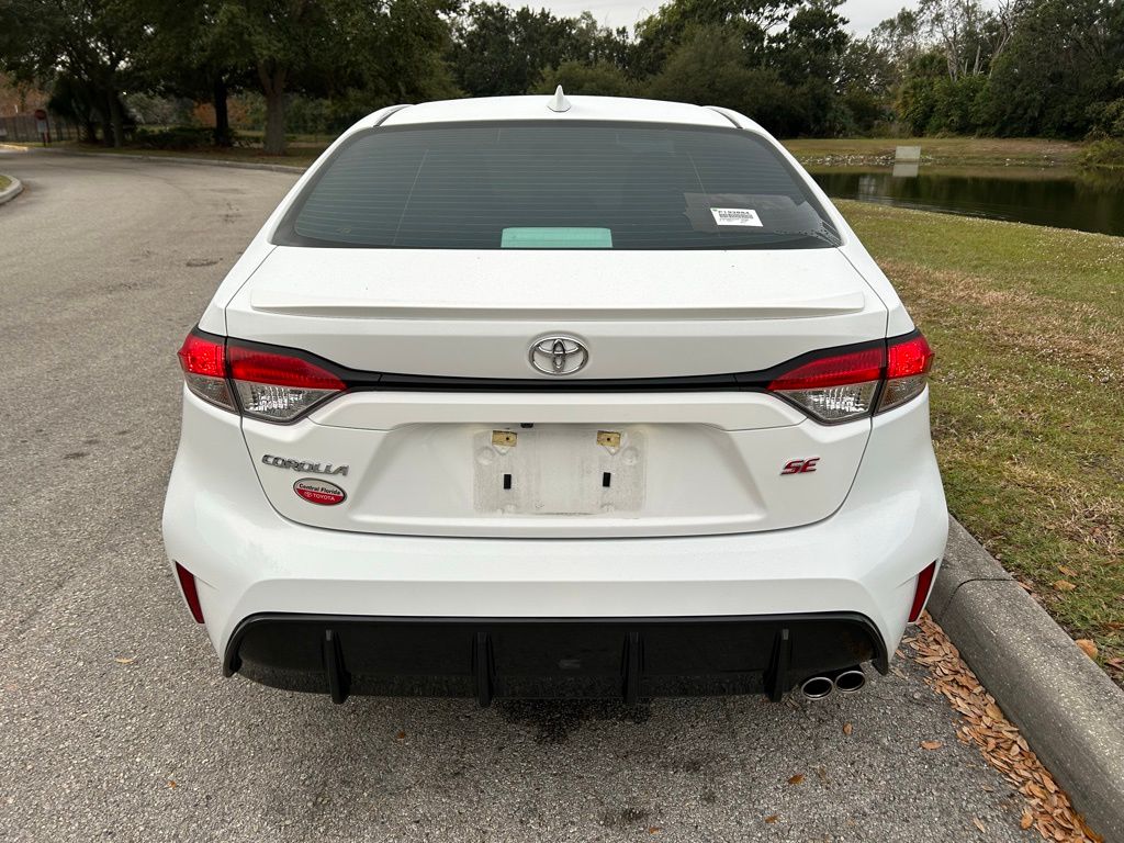 Thumbnail: 2024 Toyota Corolla - 4