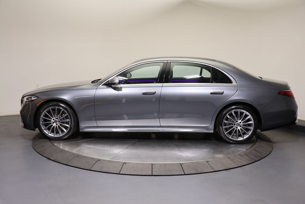 Thumbnail: 2026 Mercedes-Benz S-Class - 4