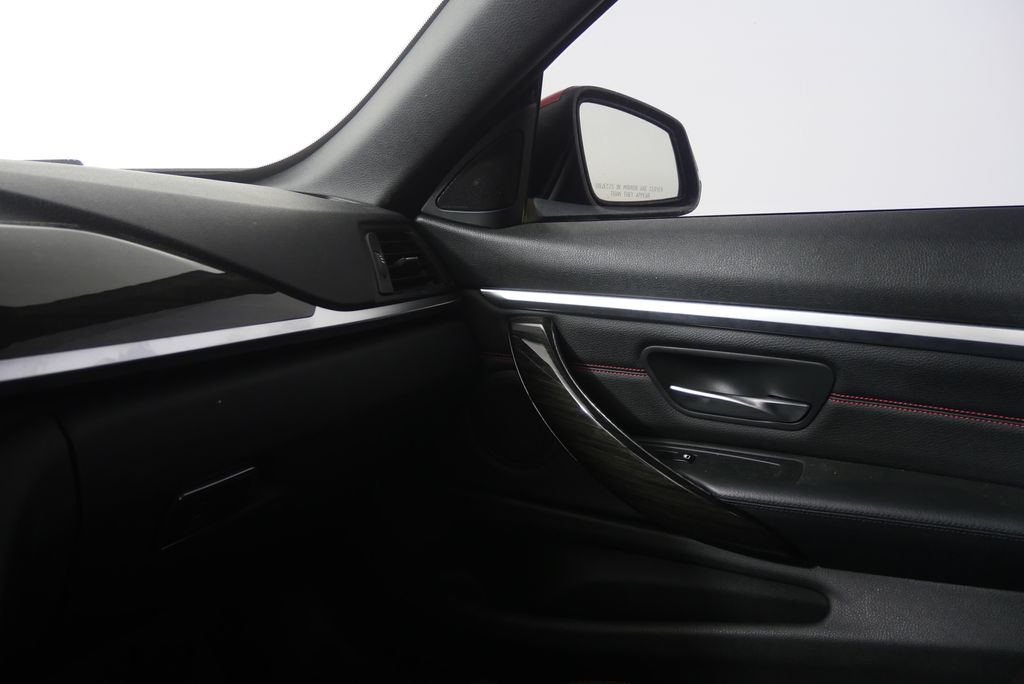 Thumbnail: 2016 BMW 4 Series - 14