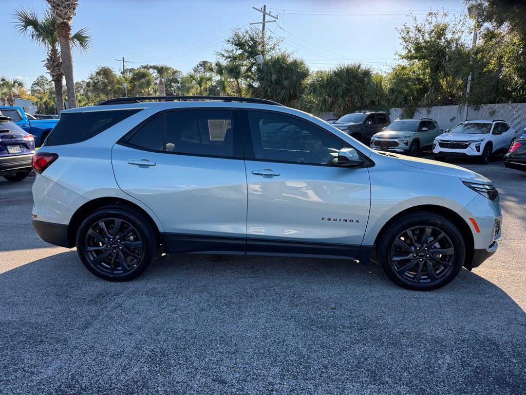 2022 Chevrolet Equinox RS 9