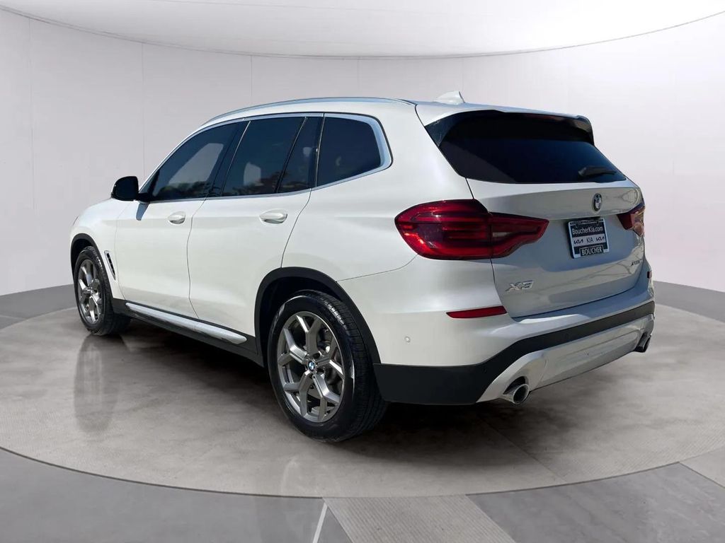 Used 2021 Mineral White Metallic BMW xDrive30i image 3