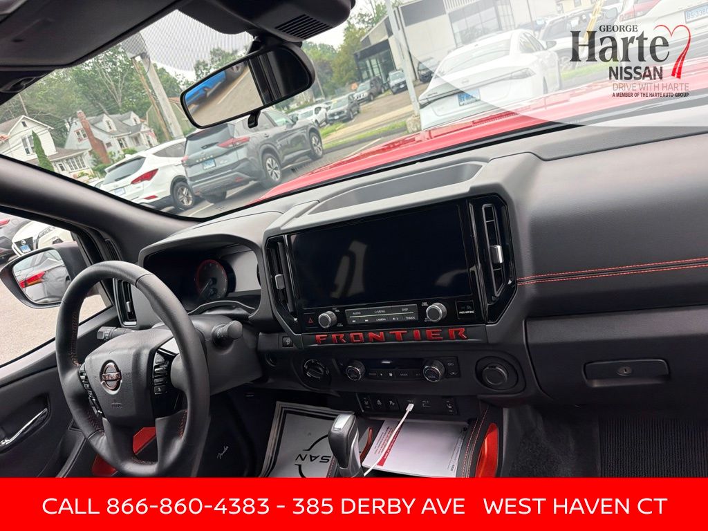 2025 Nissan Frontier PRO-4X - Photo 26