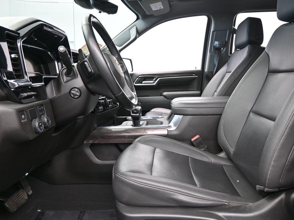 Used 2023 Summit White Chevrolet LTZ image 11