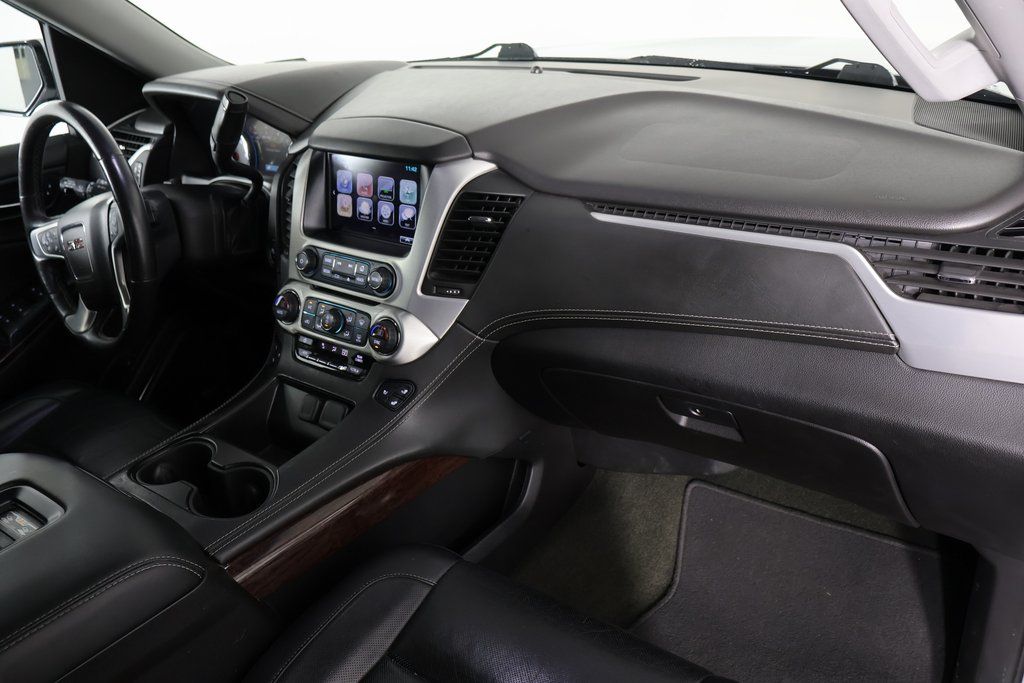 Thumbnail: 2017 GMC Yukon XL - 9