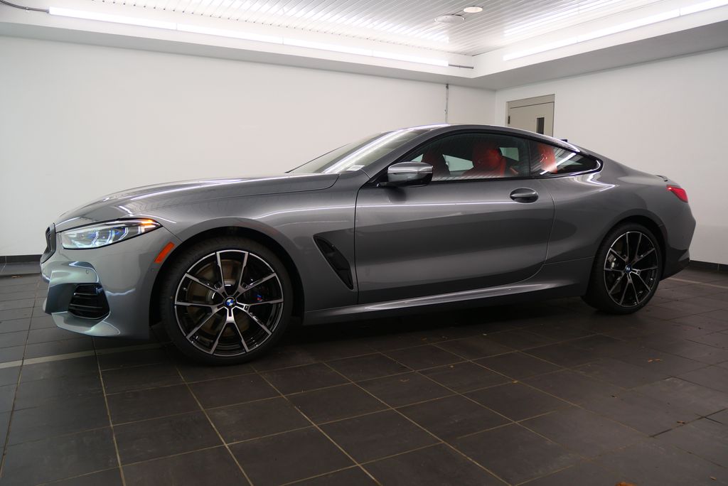 2024 BMW 8 Series 840i 2