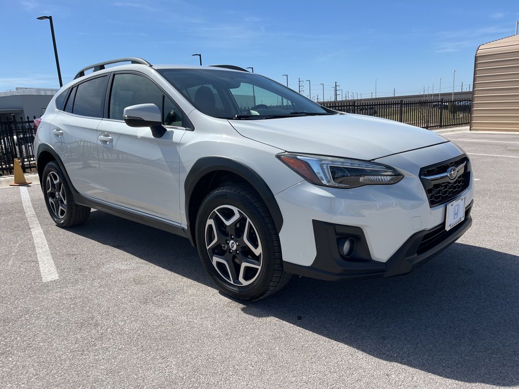 Thumbnail: 2018 Subaru Crosstrek - 3