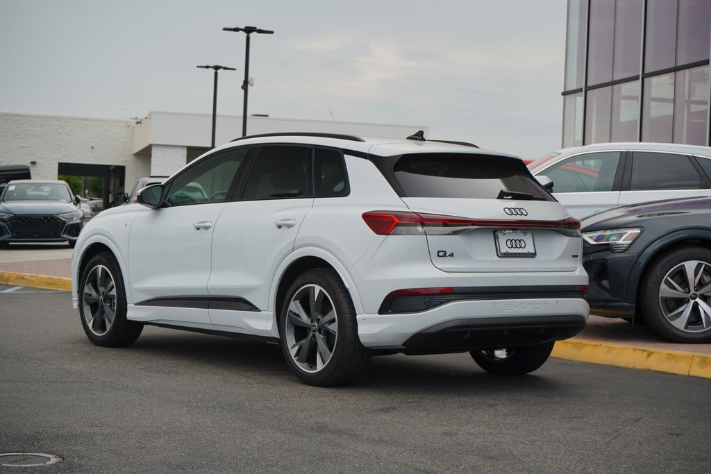 2024 Audi Q4 e-tron  3