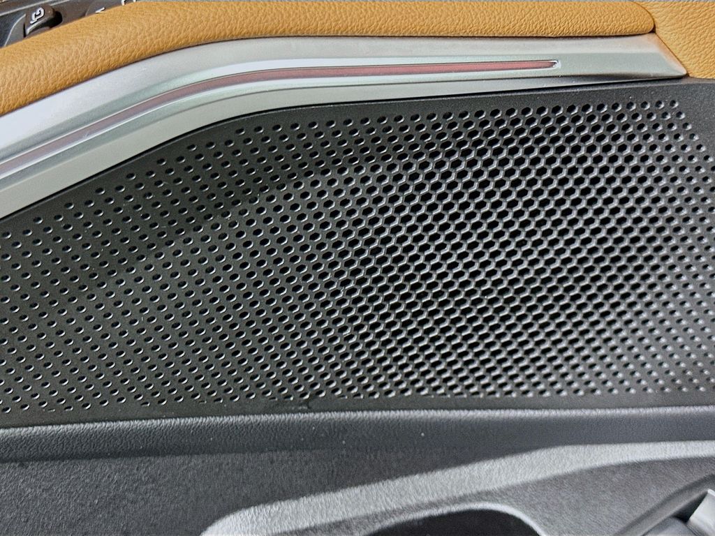 Thumbnail: 2022 BMW 3 Series - 19