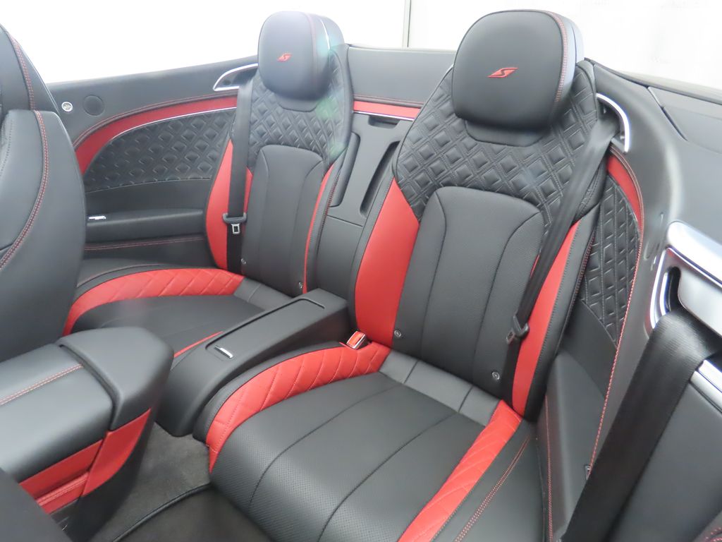 Thumbnail: 2024 Bentley Continental - 29