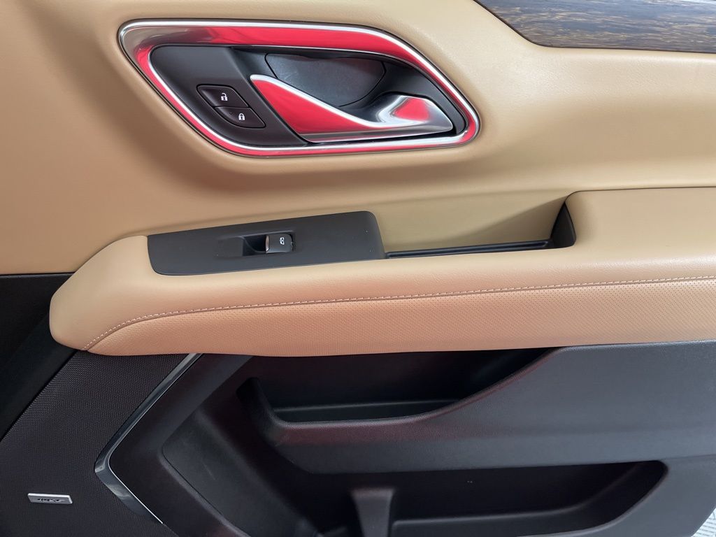 Thumbnail: 2023 Chevrolet Tahoe - 25