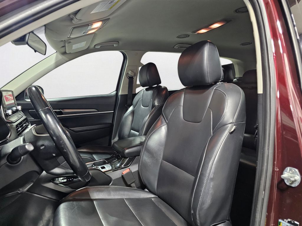 Used 2021 Purple Kia LX image 19