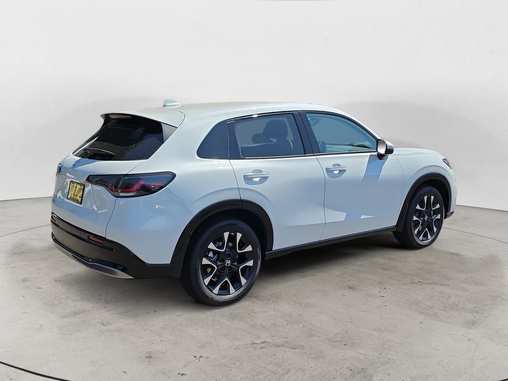 New 2027 Silver Honda EX-L image 5
