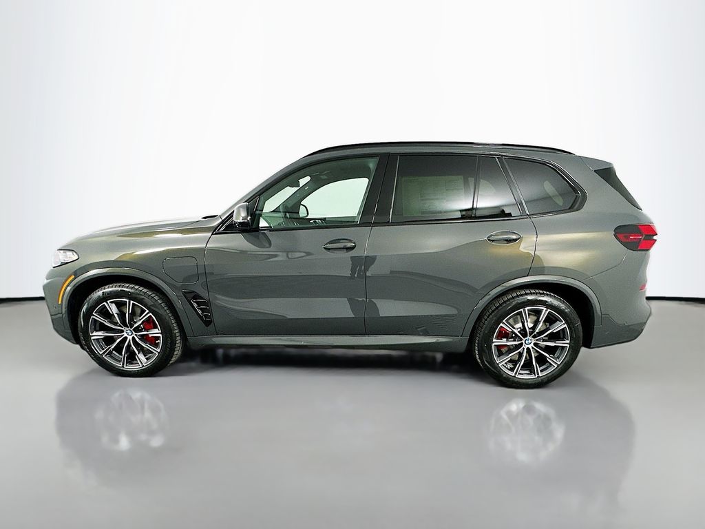 Thumbnail: 2026 BMW X5 - 8