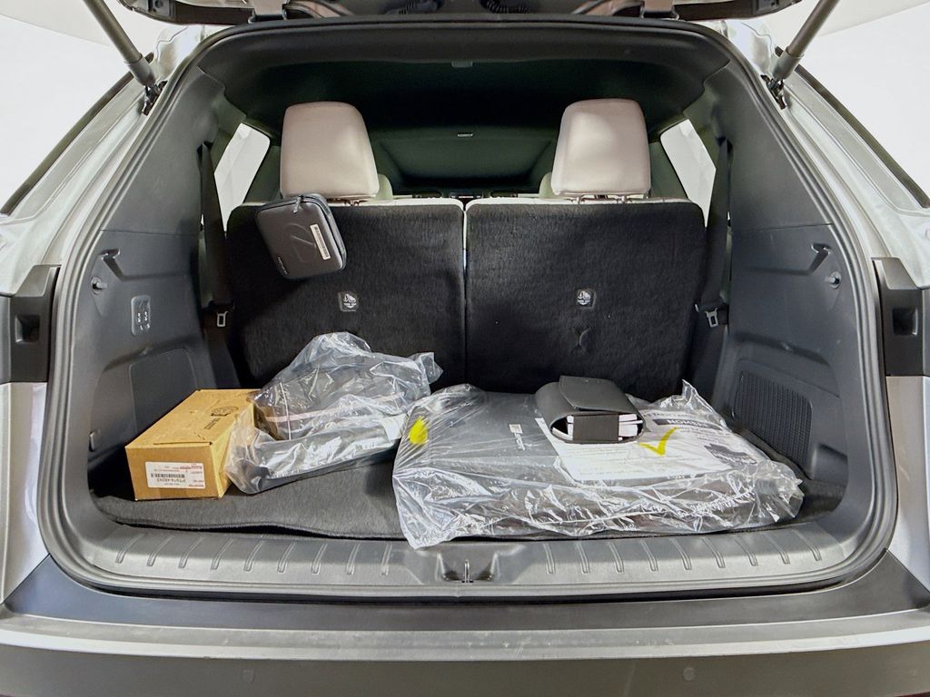 Thumbnail: 2025 Lexus TX - 28