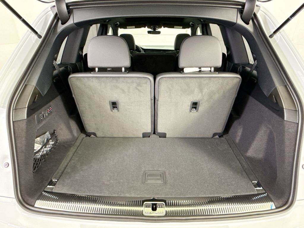 Thumbnail: 2026 Audi Q7 - 29