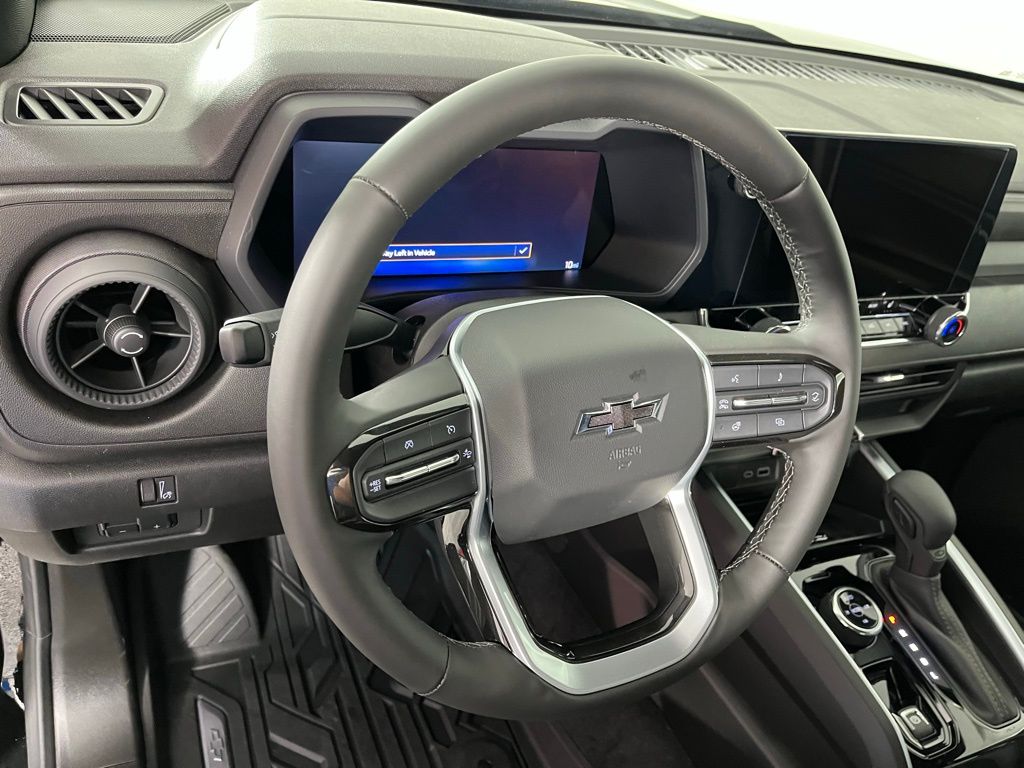 Thumbnail: 2026 Chevrolet Colorado - 24