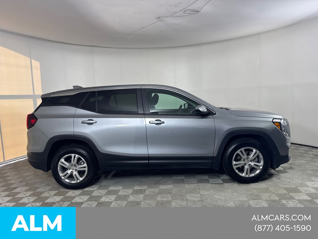 Used 2024 Silver GMC SLE image 5