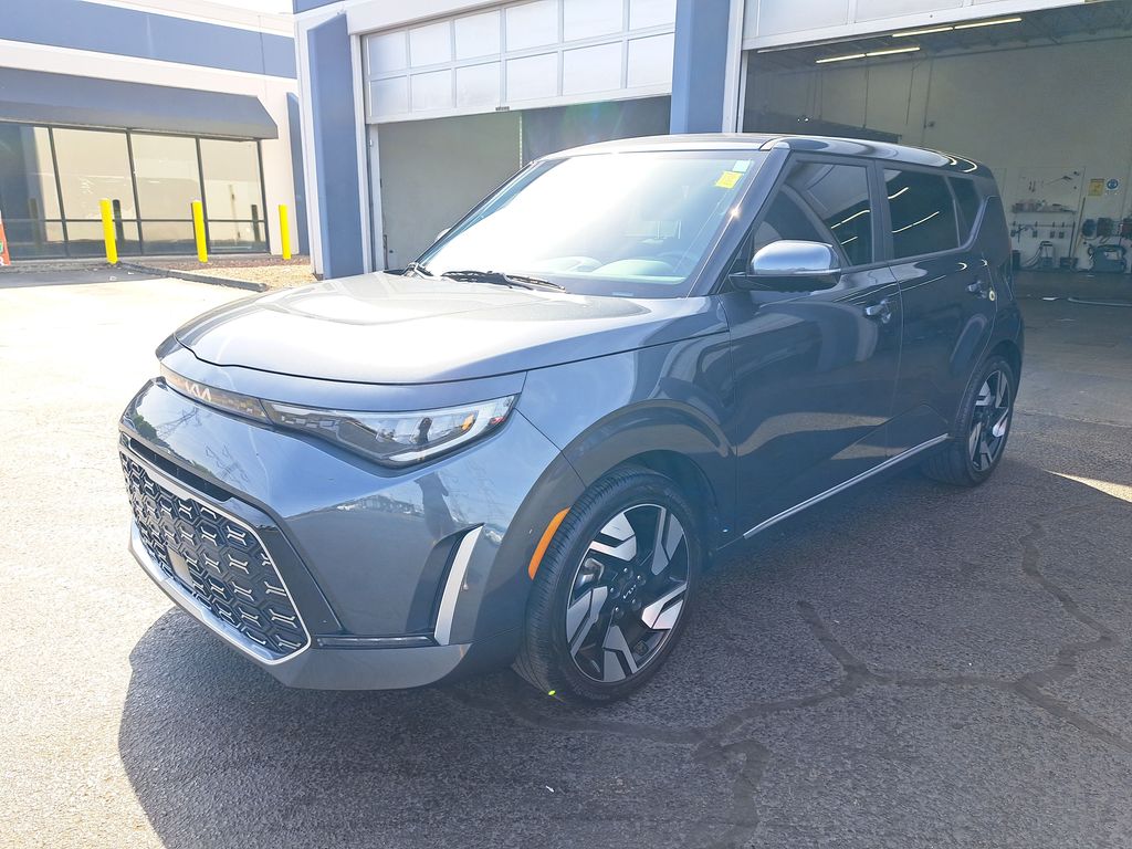 Gravity Gray 2023 Kia Soul GT-Line FWD SUV / Crossover Front-Wheel Drive Continuously Variable Transmission