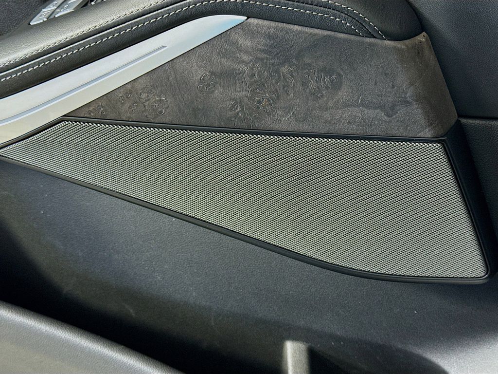 Thumbnail: 2020 BMW X7 - 19