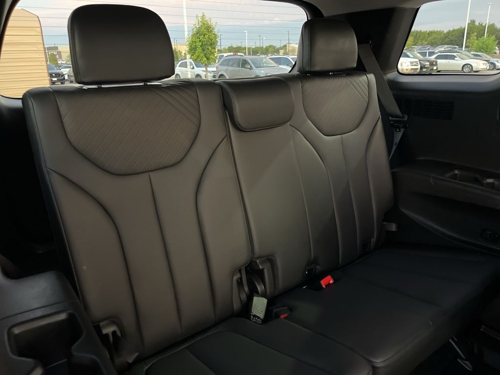 Thumbnail: 2023 Hyundai Palisade - 29