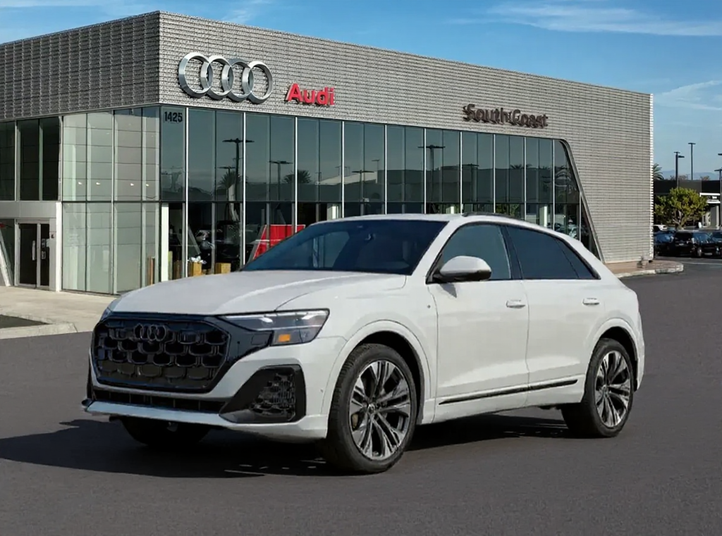 Thumbnail: 2026 Audi Q8 - 1