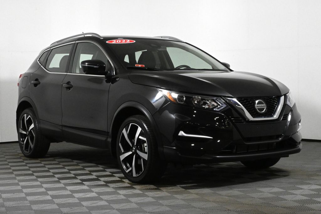 2022 Nissan Rogue Sport SL 9