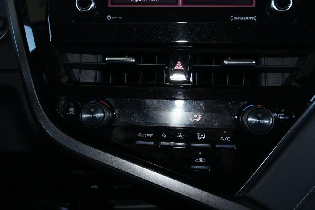2023 Toyota Camry SE 16