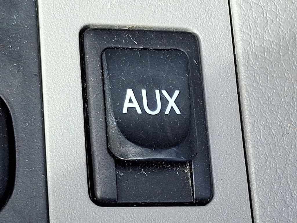 2010 Toyota RAV4 Base 21